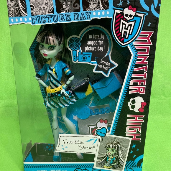 Vintage Mattel Monster High Picture Day Frankie Stein Fashion Doll 2012 … - Picture 2 of 8